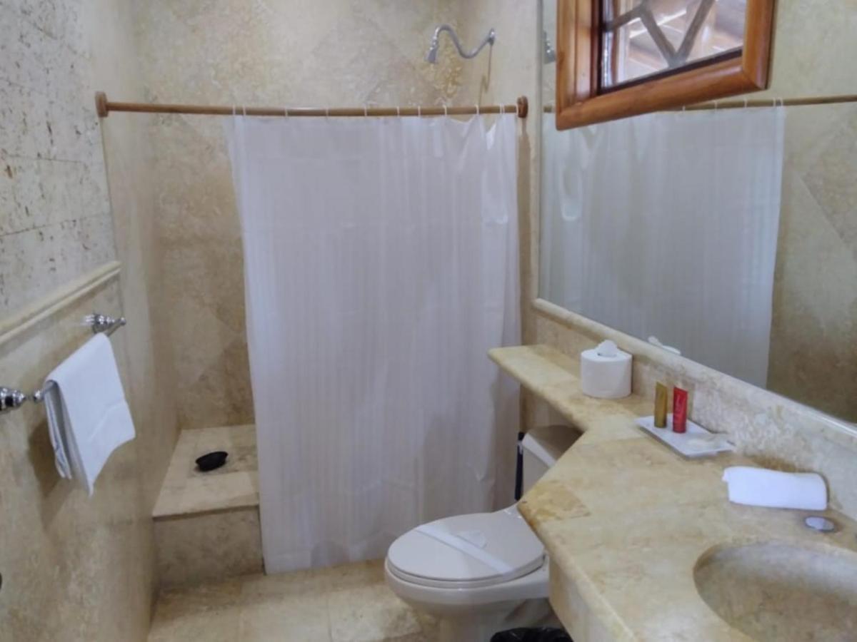 Casa Caletas Boutique Hotel Puerto Coyote エクステリア 写真