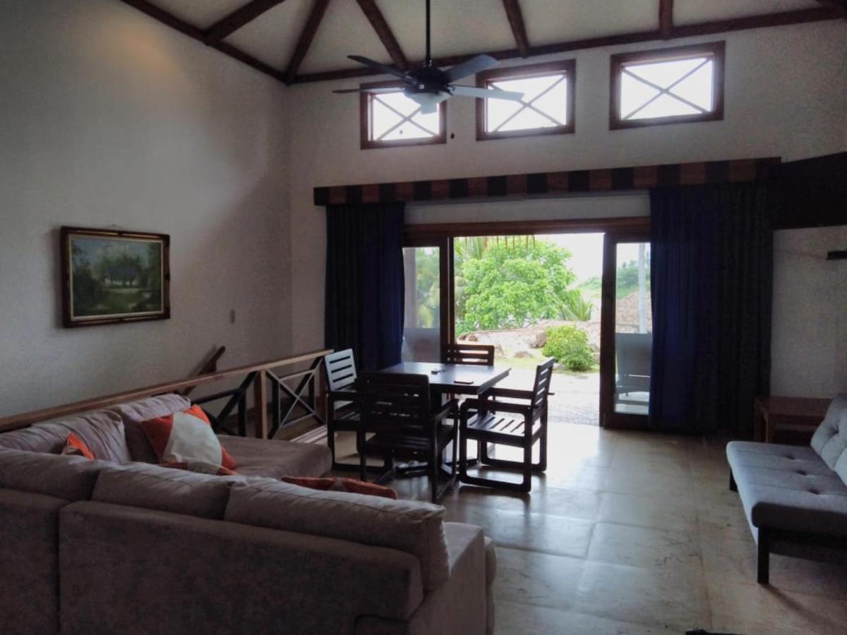 Casa Caletas Boutique Hotel Puerto Coyote エクステリア 写真
