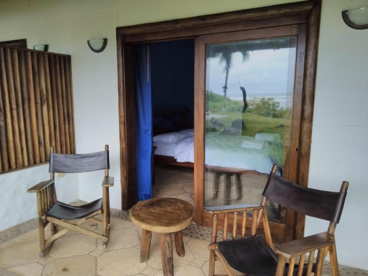 Casa Caletas Boutique Hotel Puerto Coyote エクステリア 写真
