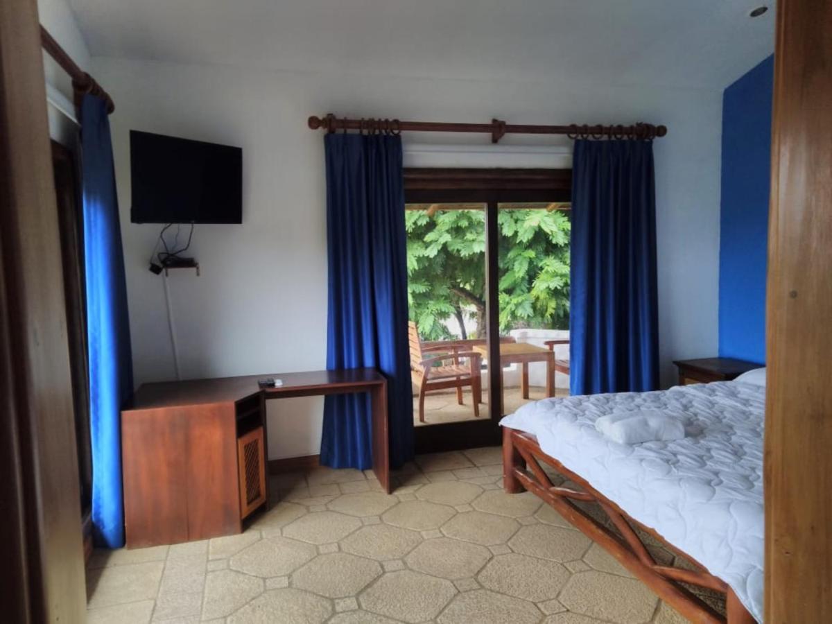 Casa Caletas Boutique Hotel Puerto Coyote エクステリア 写真
