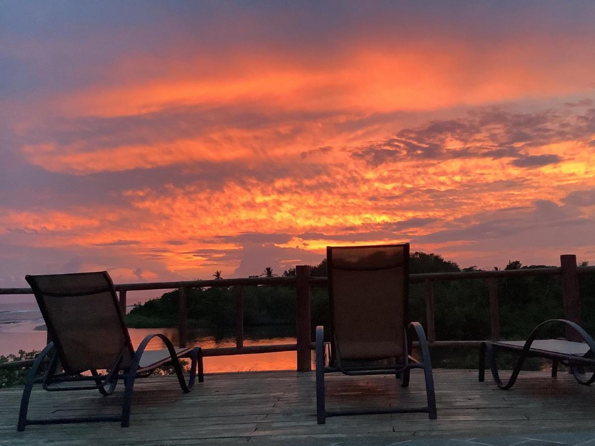 Casa Caletas Boutique Hotel Puerto Coyote エクステリア 写真
