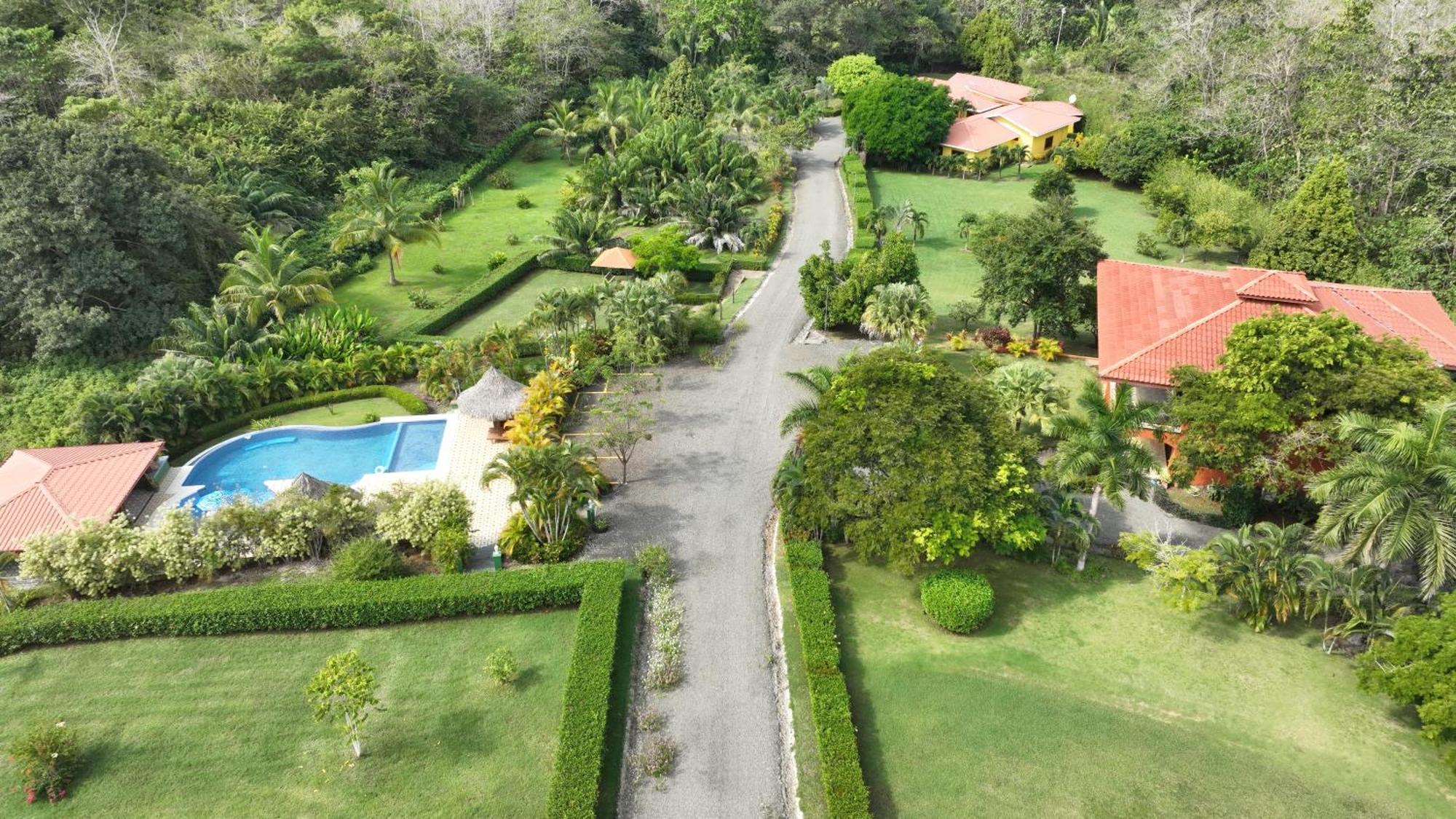 Casa Caletas Boutique Hotel Puerto Coyote エクステリア 写真