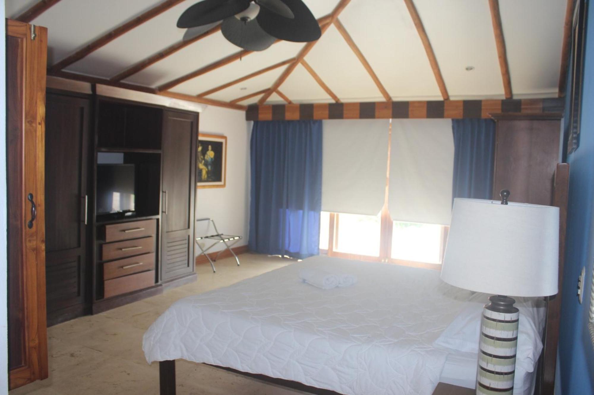 Casa Caletas Boutique Hotel Puerto Coyote エクステリア 写真
