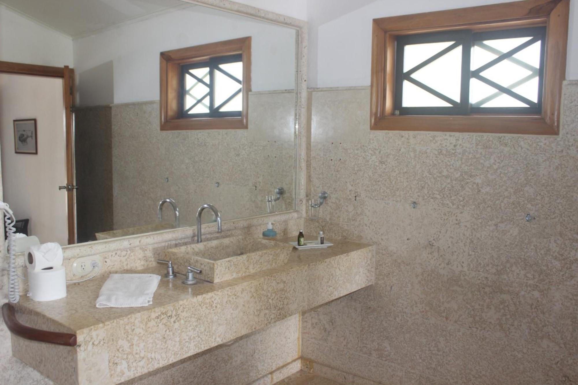 Casa Caletas Boutique Hotel Puerto Coyote エクステリア 写真